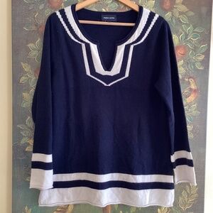 French Curve 100% Cashmere Navy Blue/White V-Neck Tunic Sweater Top Luxury NWOT